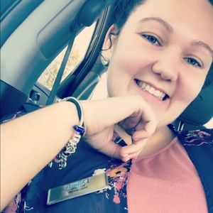 Meet your Posher, Megan